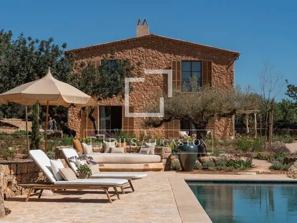 362m² country house with 975m² garden for sale in Alaró — photo 5