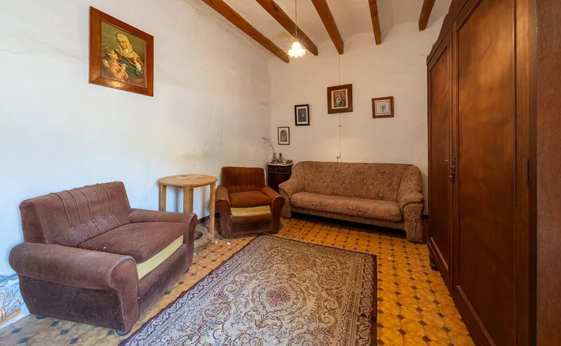 Mallorcan house with garden and great potential in ... — photo 10