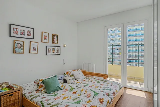 Modern apartment with terrace for sale in Puerto Portals, southwest Mallorca — photo 9