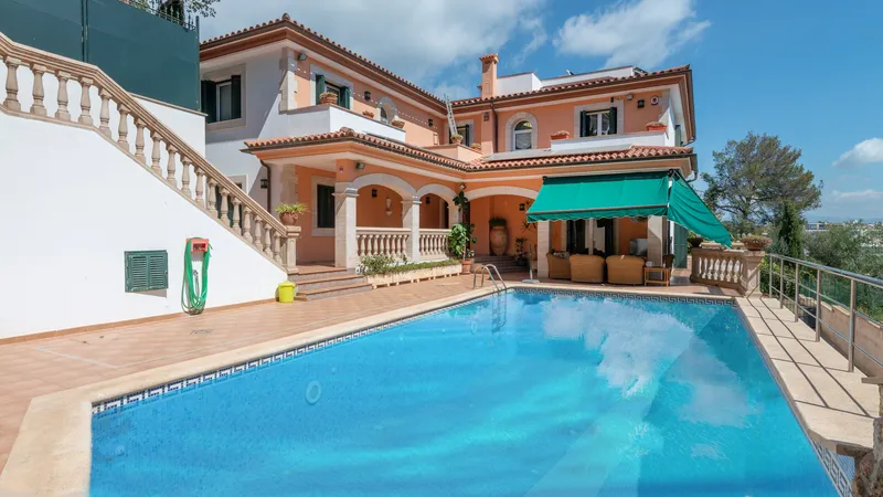 Impressive Mediterranean villa in Cas Catala, in a quiet location with large pool and partial sea views — photo 2