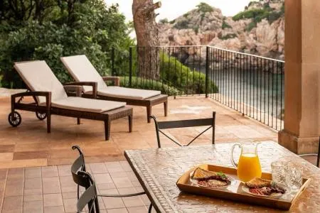 Luxury villa - Deià, built surface 238 m², plot surface 1792 m², terrace size 55 m², 3... — photo 2