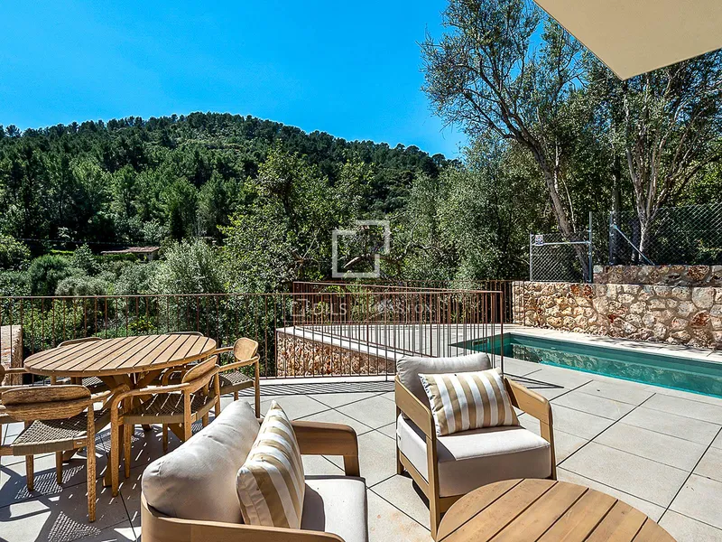 321m² house / villa for sale in Mancor de la Vall — photo 2