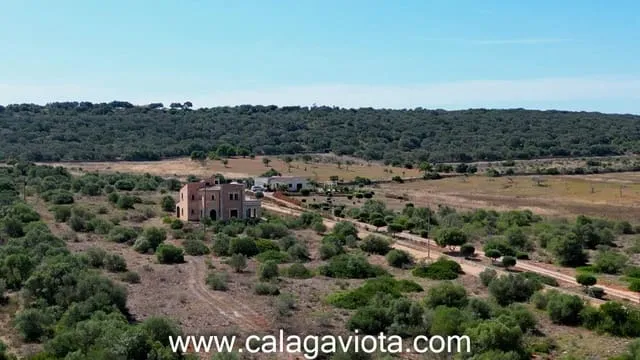 Villa for sale in Campos, Mallorca — photo 1