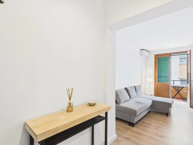 Lovely Two-Bedroom Apartment in Camp de Serralta - Temporary Contract Until End March 2027 — photo 2