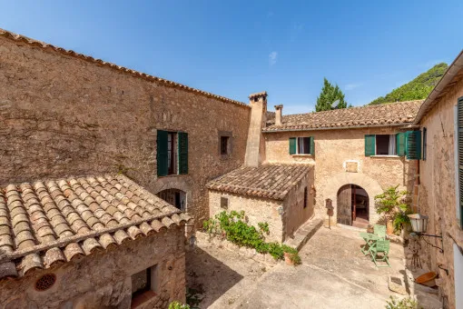 Esporles, large, stately finca in Esporles, in a prime location and with holiday rental license — photo 3