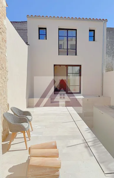 Village house for sale in Manacor — photo 3