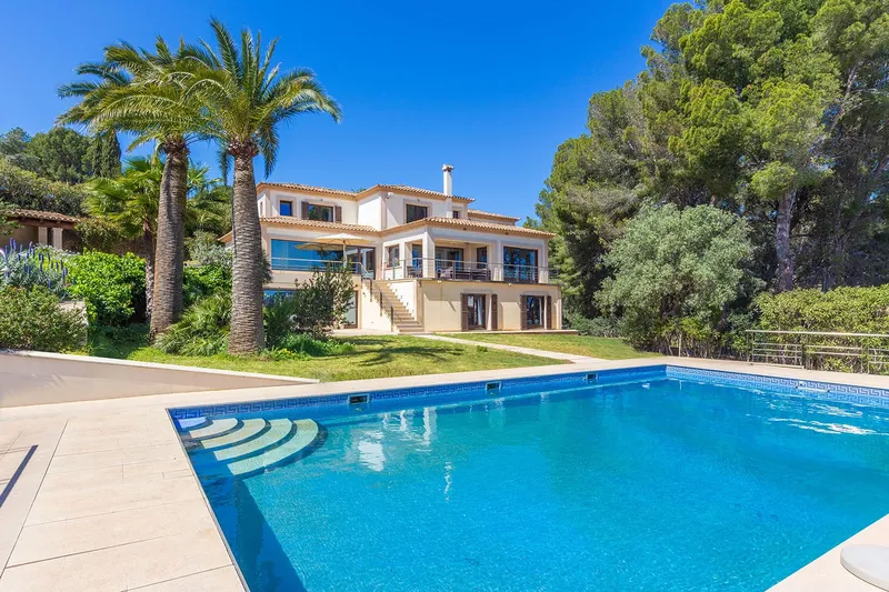 Fantastically located villa with tennis court and breathtaking views — photo 2