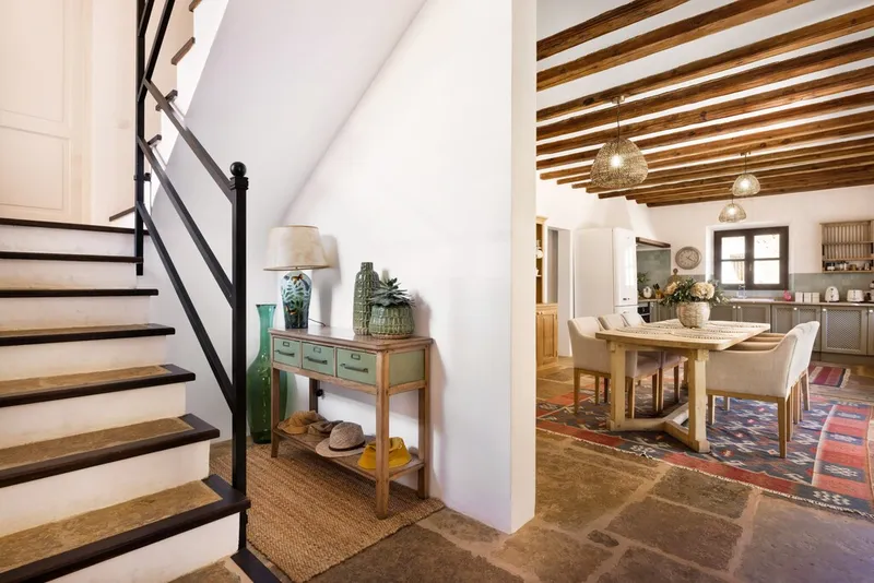 Full of character house for sale in Fornalutx with mountain view and various terraces — photo 9