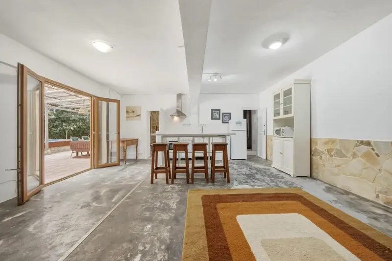 Detached house in Es Caló den Boira, Cala Figuera, in a quiet natural setting — photo 6