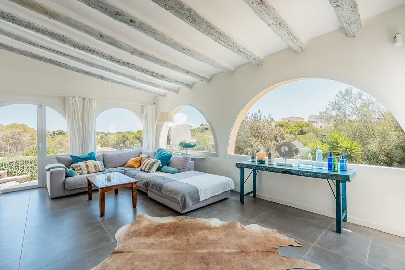 Villa in Cala Santanyí with two units and roof terrace — photo 8