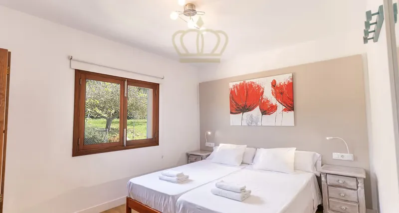 Mediterranean finca with pool for rent in Santa Margalida for 6 people — photo 5