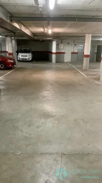 Garage — photo 4