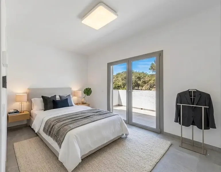 A villa with no rival in this form in Mallorca. After a complete renovation, the property in Portopetro presents itself as a modern new build — photo 10