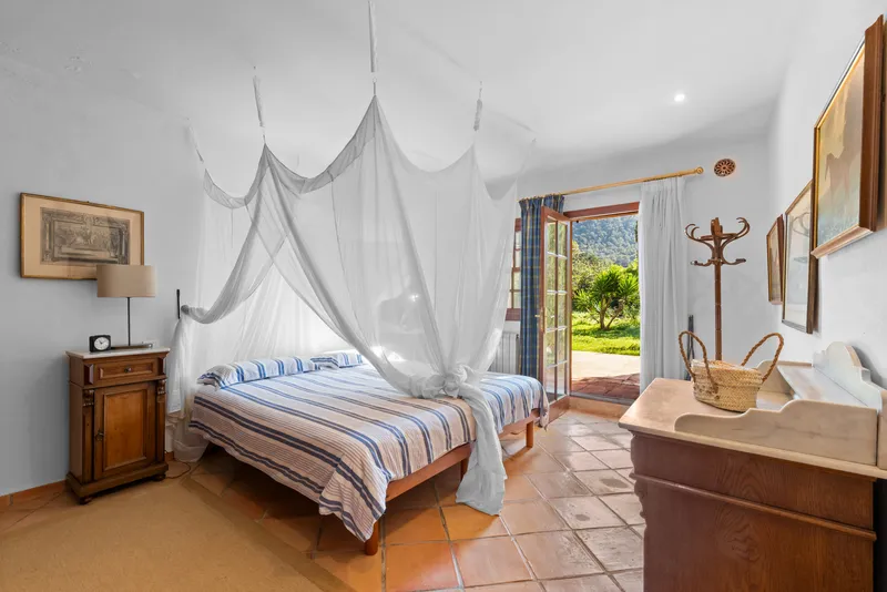 Exclusively near Puerto Andratx: Charming Mediterranean finca for sale with stunning views of the harbor — photo 6