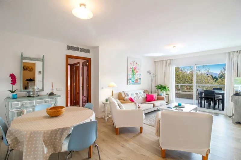 Exclusive listing now sold: Beautiful 2 bedroom apartment on the doorstep of the Pinewalk in Puerto Pollensa — photo 11
