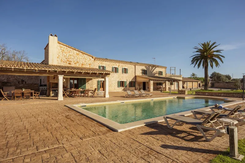 House with tourist license for 8 people in Santanyí — photo 1