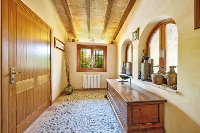 Superb villa with holiday rental license for sale in Puerto Pollensa, Mallorca — photo 10