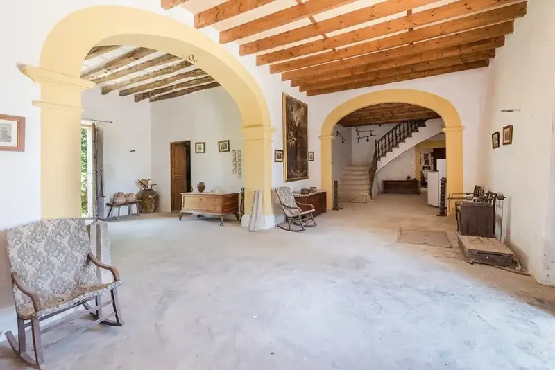 This ancient and majestic estate is located in the center of the tranquil and idyllic countryside of Mallorca, situated on an immense plot of 415.0 — photo 5
