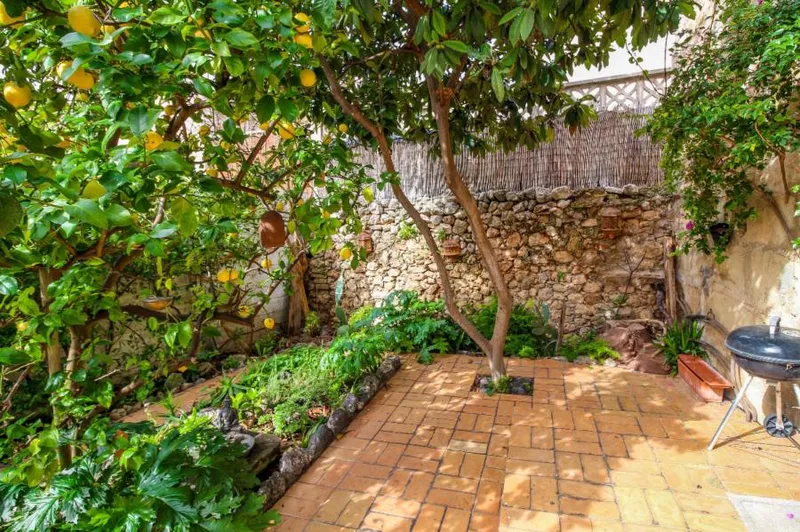 Reserved.- Awesome town house with amazing back patio. Just a love at first sight! — photo 4