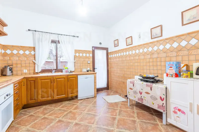 Santa Eugenia: beautiful rustic house, completely clad in stone, in a charming setting of Santa Eugenia, on a plot of 3,000 — photo 2