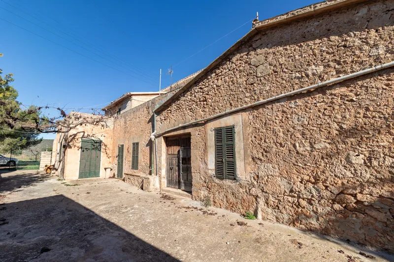 Historic Rural Estate with Agricultural and Development Potential — photo 9