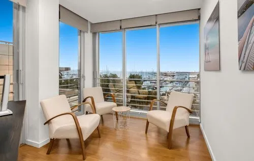 3 Bedrooms on Paseo Marítimo — photo 7