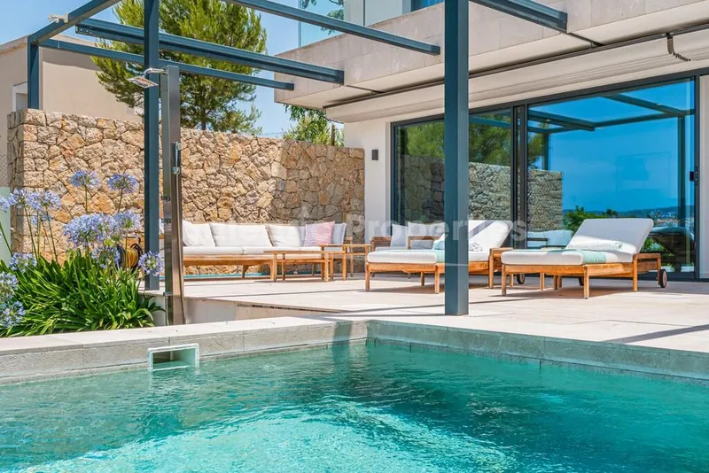 Luxury townhouse with private pool for sale in Cala Vinyes, Southwest Mallorca — photo 2