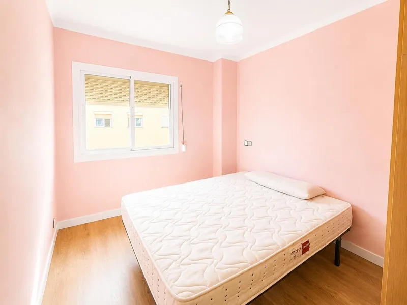 Spacious and bright flat with lift, balcony and storage room in the Vivero area — photo 8