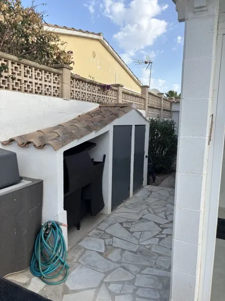 Semi-detached house — photo 2