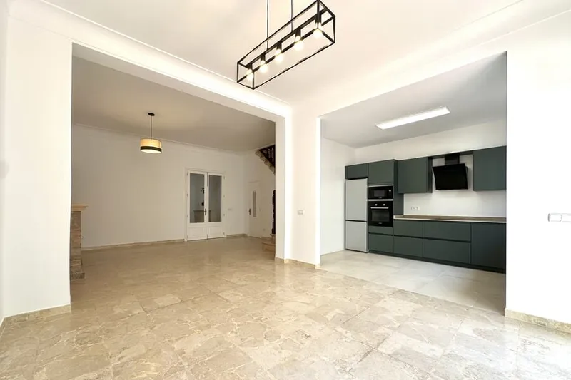 Spacious and bright house in Porreres — photo 5