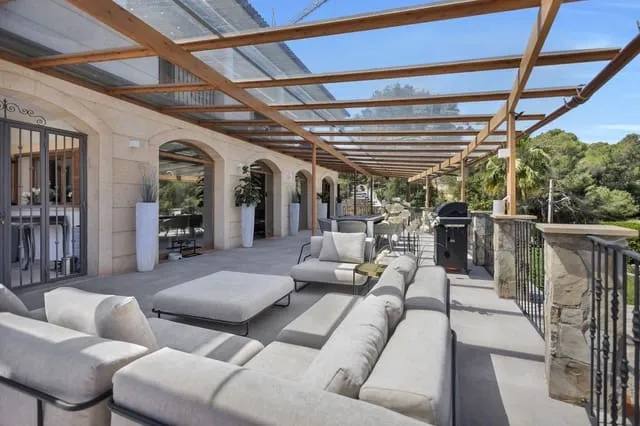 Villa for rent in Santa Ponsa, Calvià, Mallorca — photo 2
