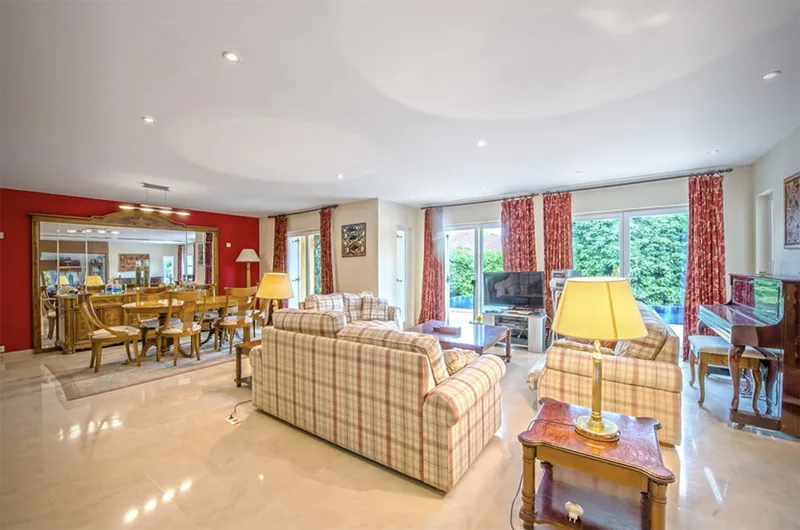 Beautiful villa with garden and pool in Palmanova, Torrenova More — photo 8
