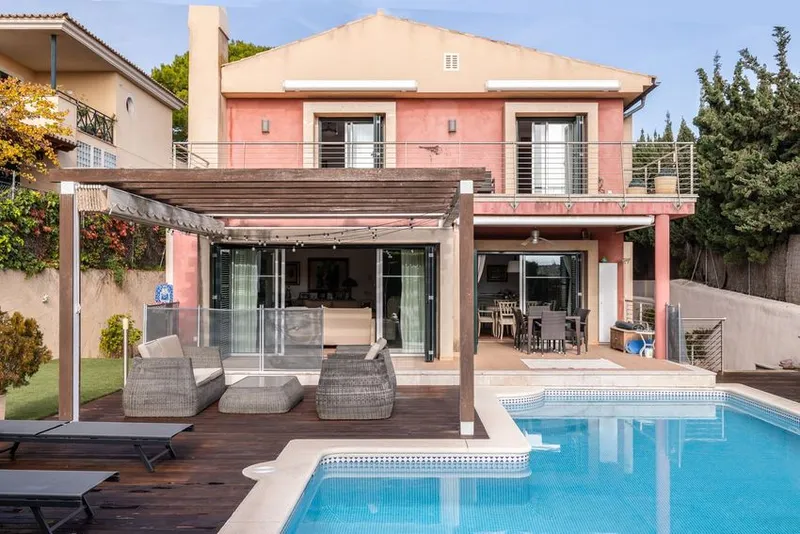 Detached house for sale in Calle de Francesc Vidal i Sureda — photo 1