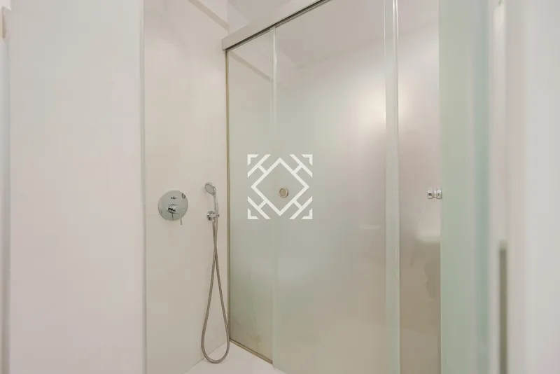 House for sale completely renovated and redistributed in Duplex and Luxury Penthouse, completely independent, in the heart of the old town of Pollensa. — photo 11