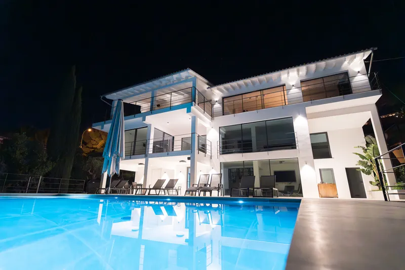 Villa in Costa den Blanes with elegant, clean design and fantastic sea views — photo 10