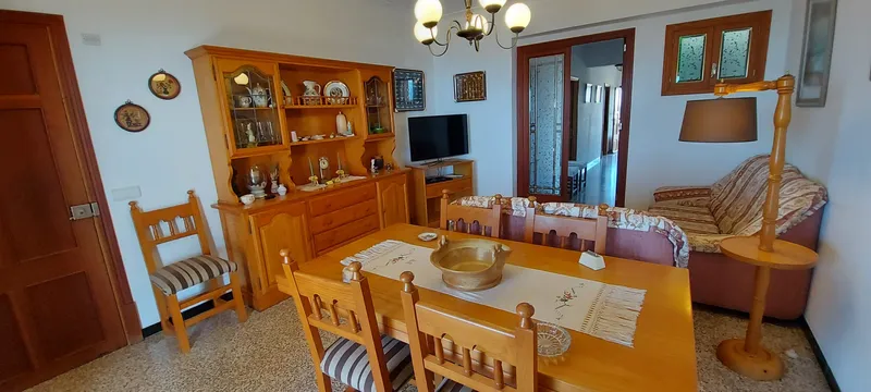 IA-104 4-bedroom apartment on the first line of the sea — photo 5