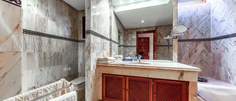 Large first floor apartment in Santa Ponsa with green views — photo 7