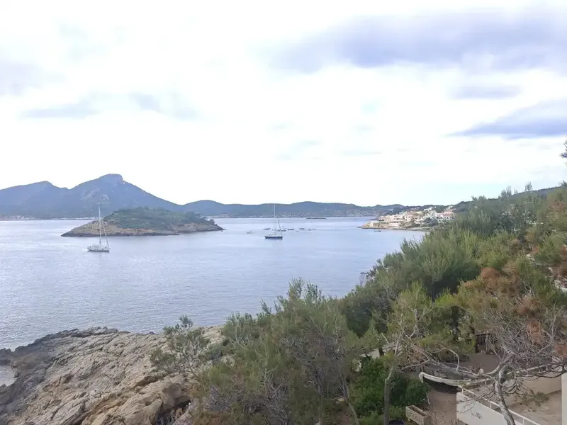 Apartment in Sant Elm, just 60 meters from the beach, in a quiet and highly valued area of southwestern Mallorca. — photo 4