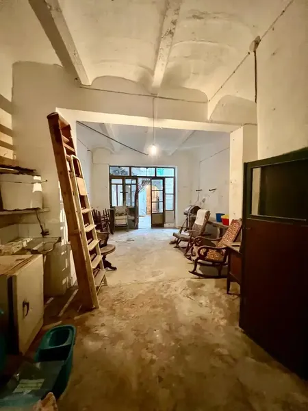 Investment Opportunity in Felanitx: Two Independent Fincas with Great Renovation Potential — photo 4