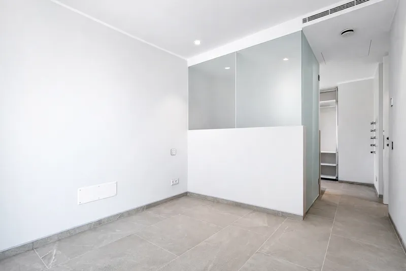 Modern Apartment with Panoramic Sea Views on the Front Line of Paseo Marítimo, Palma More — photo 6