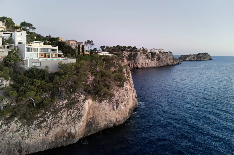 Dream villa in spectacular location in Santa Ponsa - Marcel Remus Real Estate — photo 3