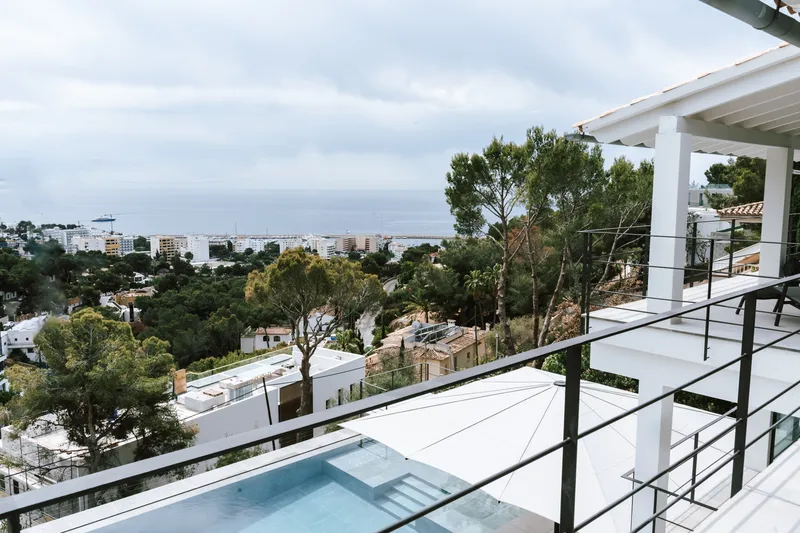 Villa in Costa den Blanes with elegant, clean design and fantastic sea views — photo 1