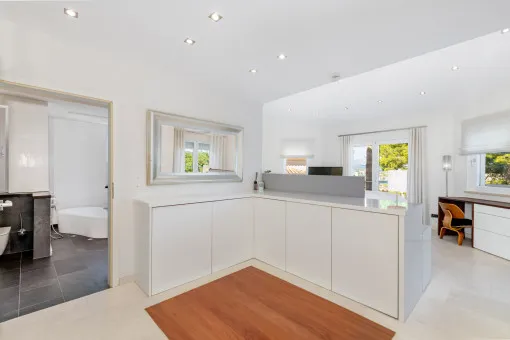 Santa Ponsa, villa for an exceptional quality of life in the green surroundings of Nova Santa Ponsa — photo 12