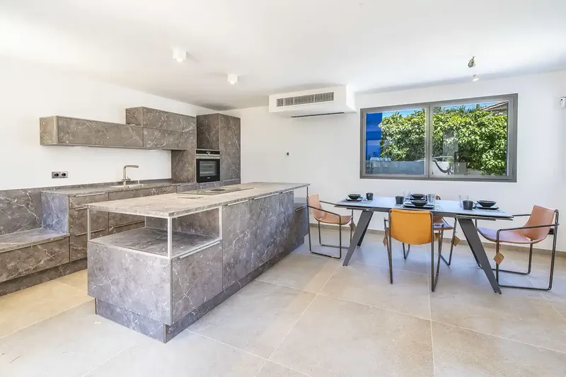 Newly built chalet in El Toro, third line to the sea with southeast orientation — photo 3