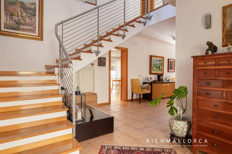 Bright family home with pool for sale in the prestigious pine area of Bonanova — photo 12