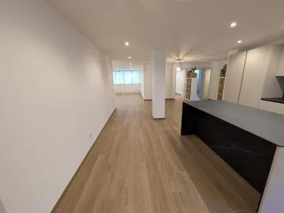 Flat - Palma de Mallorca (Bons Aires) , Built Surface 147m 2 , 3 Bedrooms, 2 Bathrooms, Lift. — photo 1