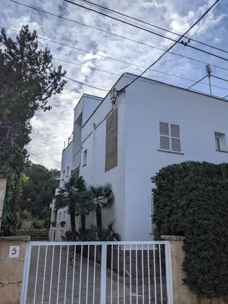 Apartment building in Son Verí — photo 1