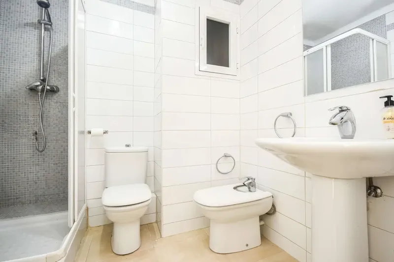 A unique opportunity awaits you: in the best location in Port Adriano, directly on the promenade with dream sea views — photo 6