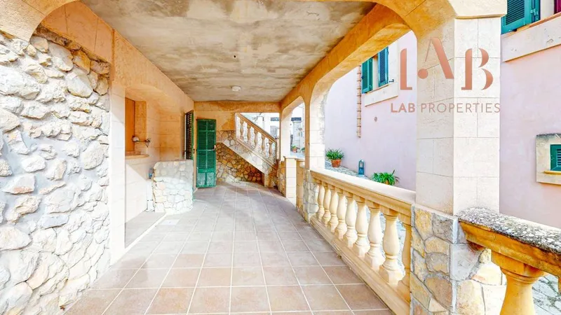Detached House in Calvià, Province of Balearic Islands — photo 1
