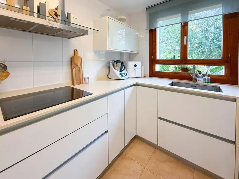 Discover this beautiful townhouse located in the idyllic village of Moscari, a place where tranquility and natural surroundings merge. — photo 6